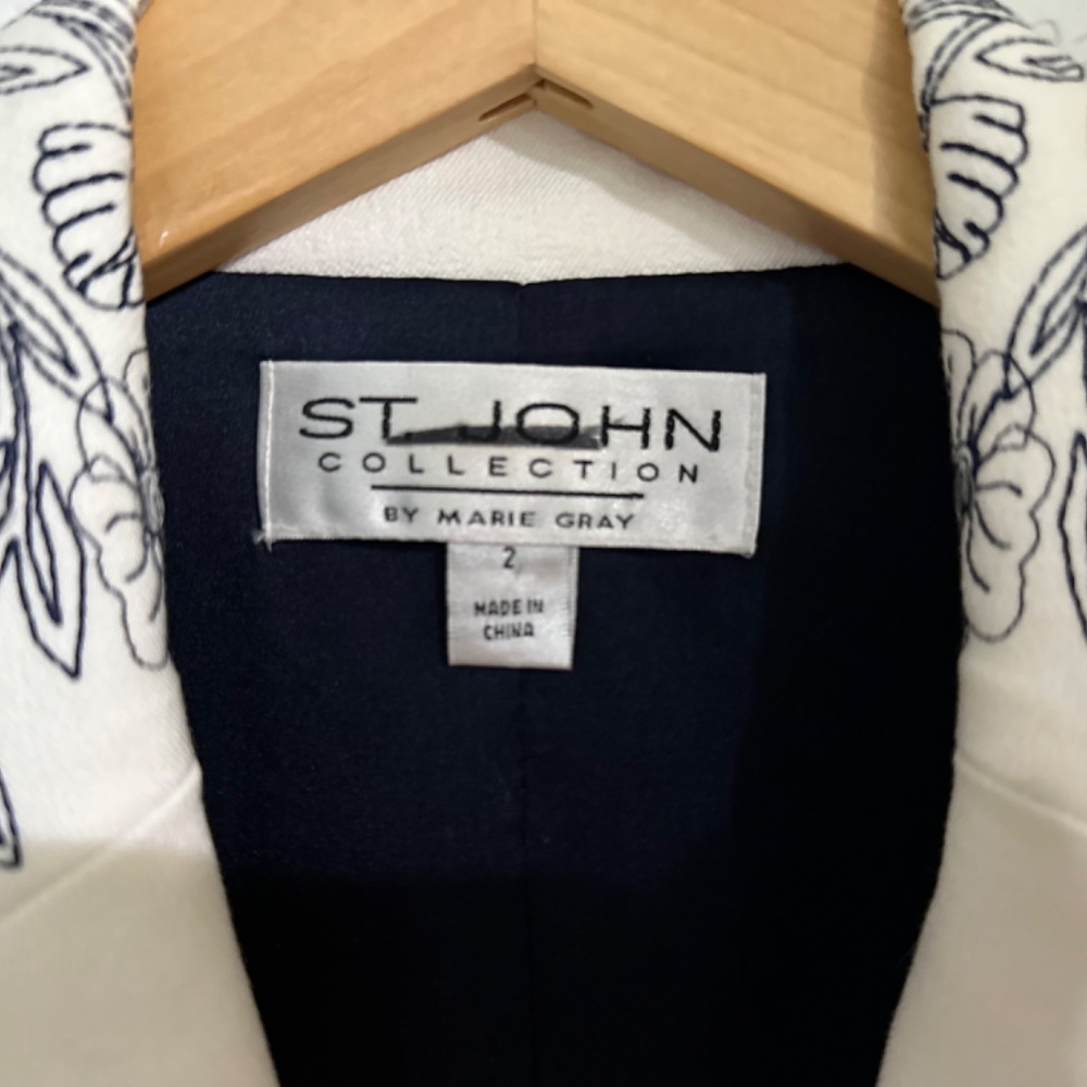 St John Jacket - Picture 3 of 4
